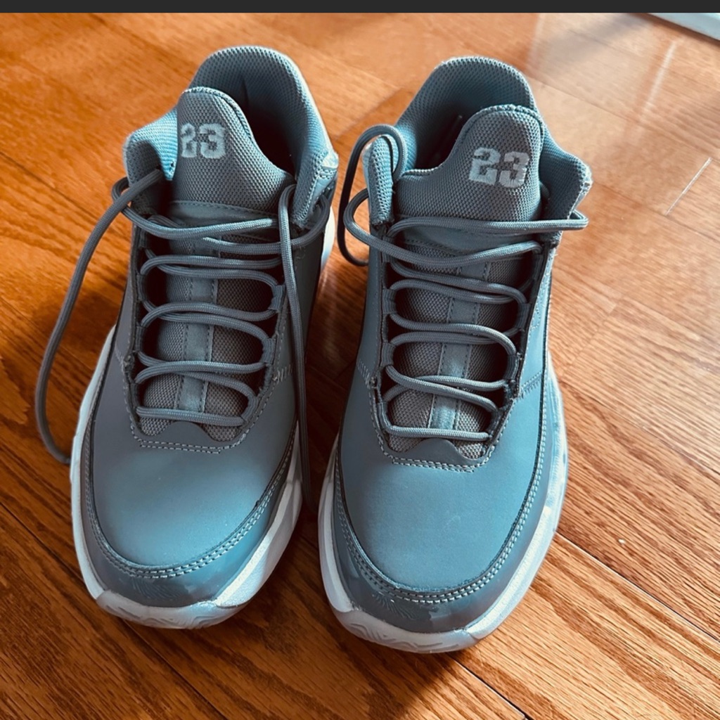 Jordan 23 Gray Shoes Junior Size 5.5 Y